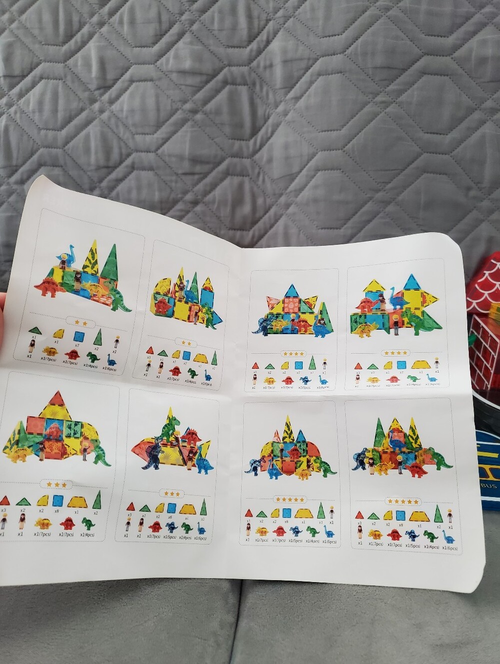 3 sets of magnetic tiles - Picture 2 of 7